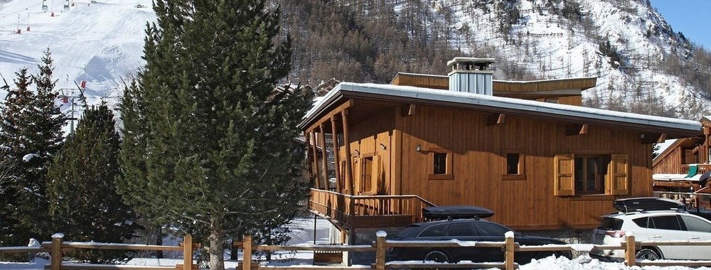 Chalet image