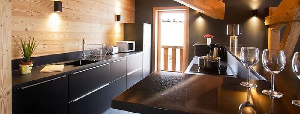 Chalet image