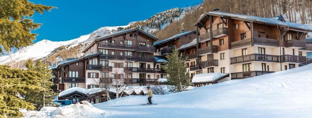 Chalet image