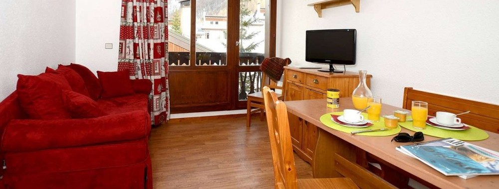 Chalet image
