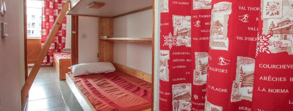 Chalet image