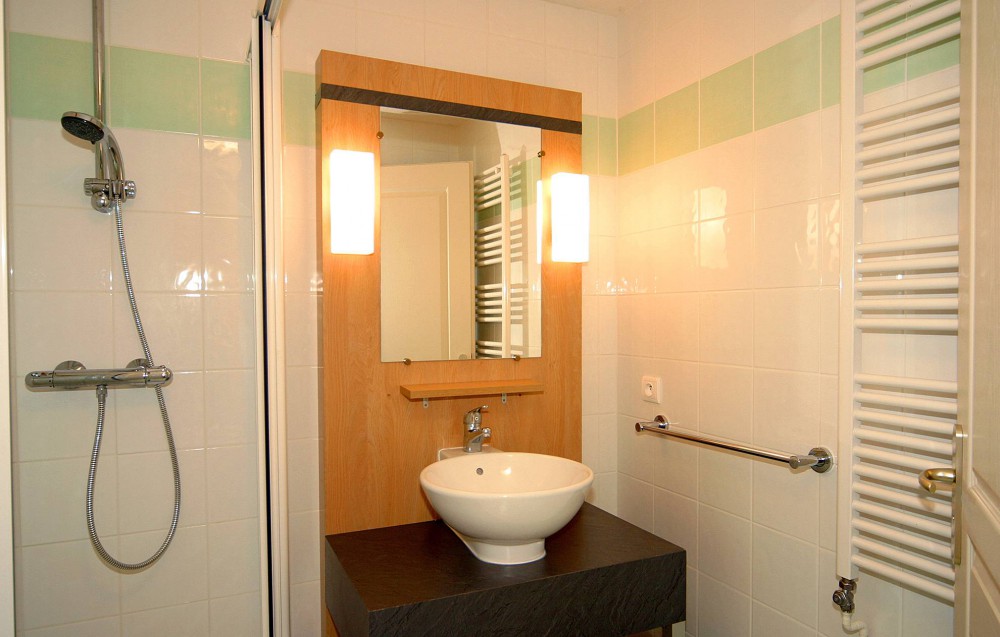 Chalet image