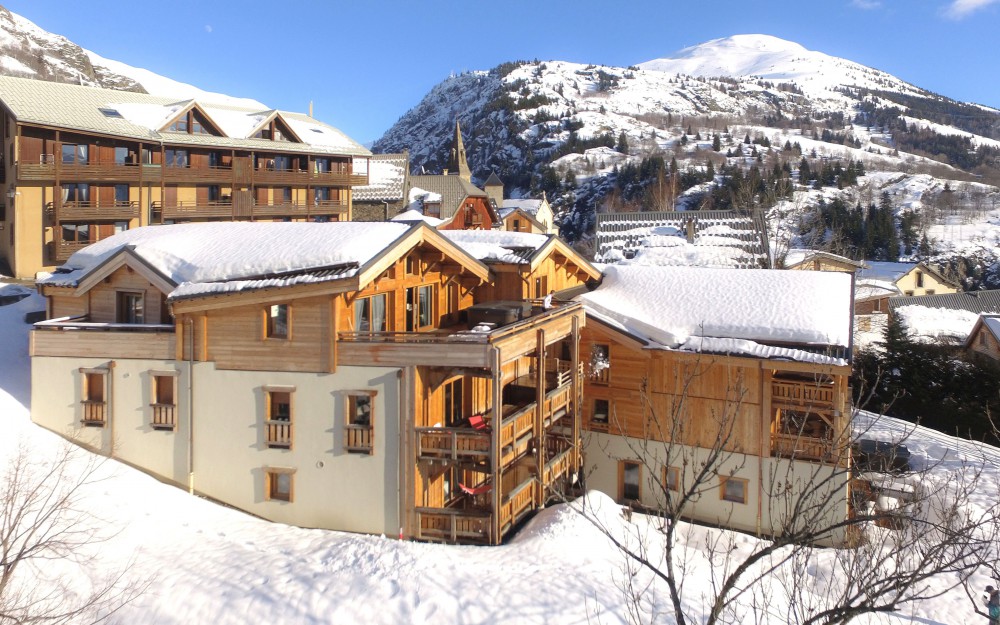 Chalet image