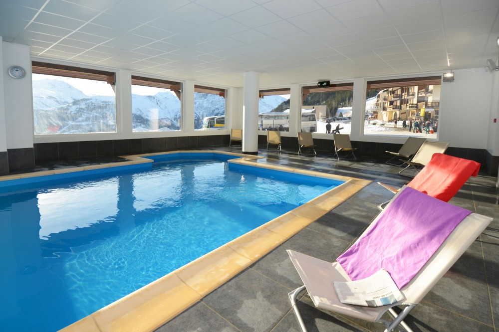 Chalet image