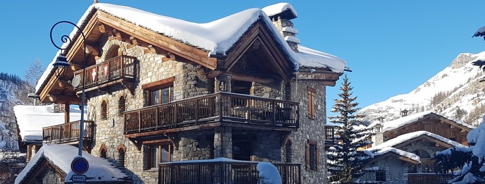 Chalet image