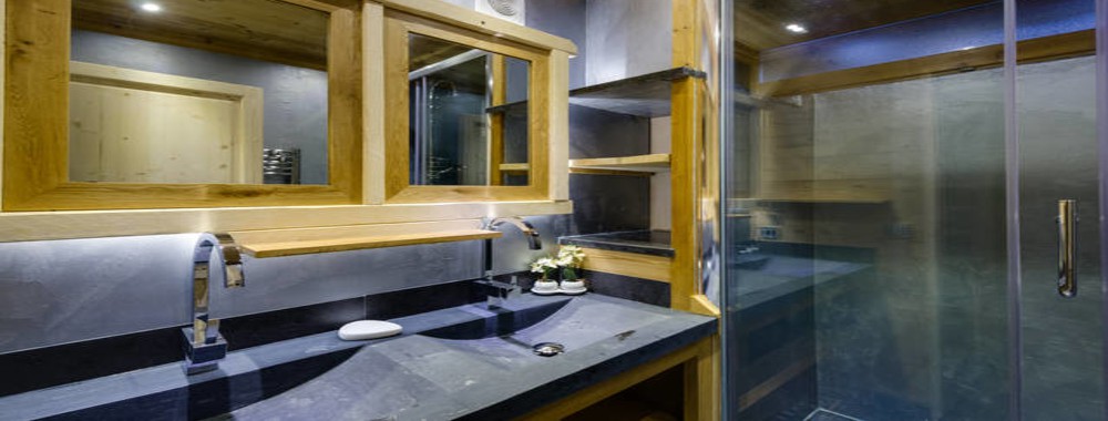 Chalet image
