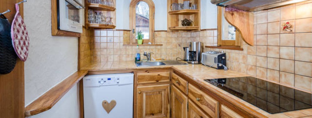 Chalet image