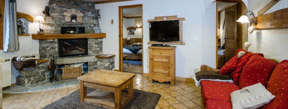 Chalet image