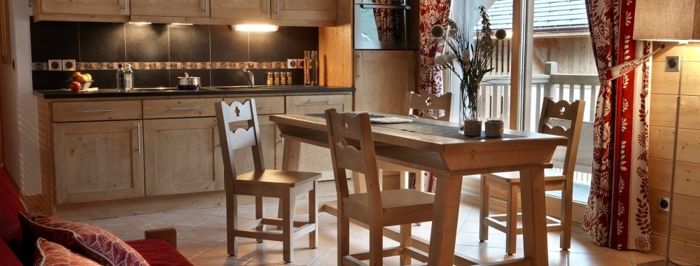 Chalet image