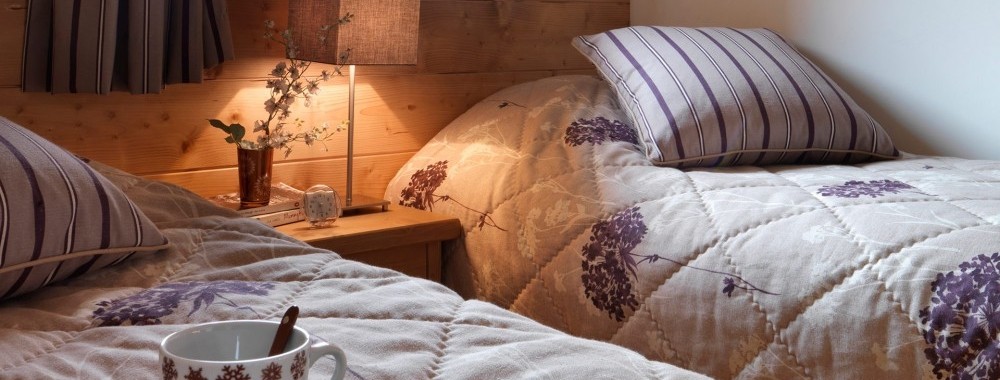 Chalet image