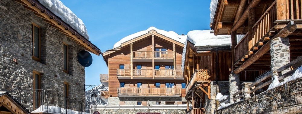 Chalet image