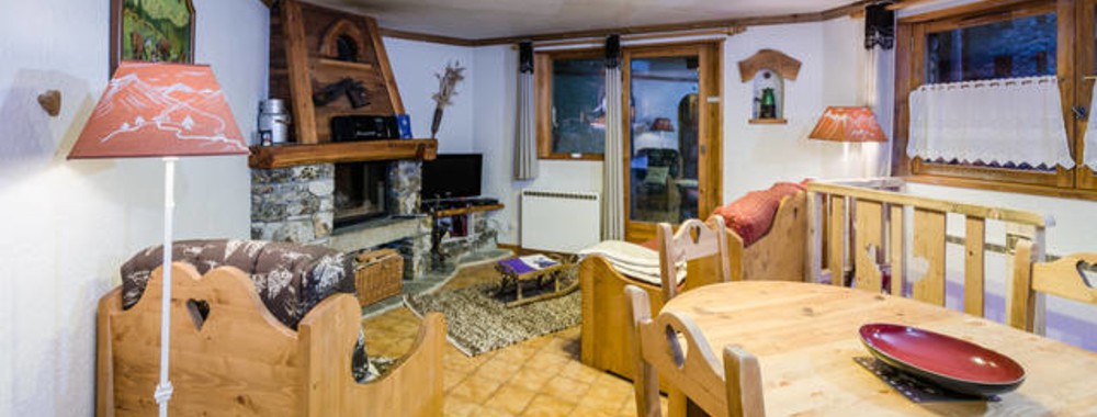 Chalet image