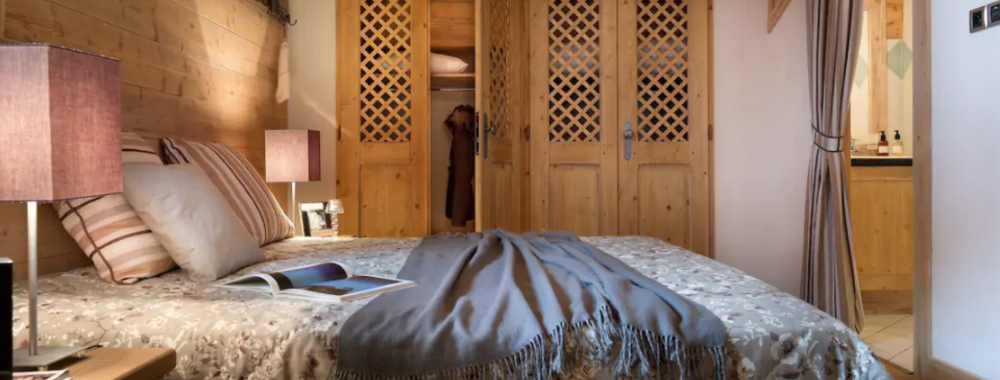 Chalet image