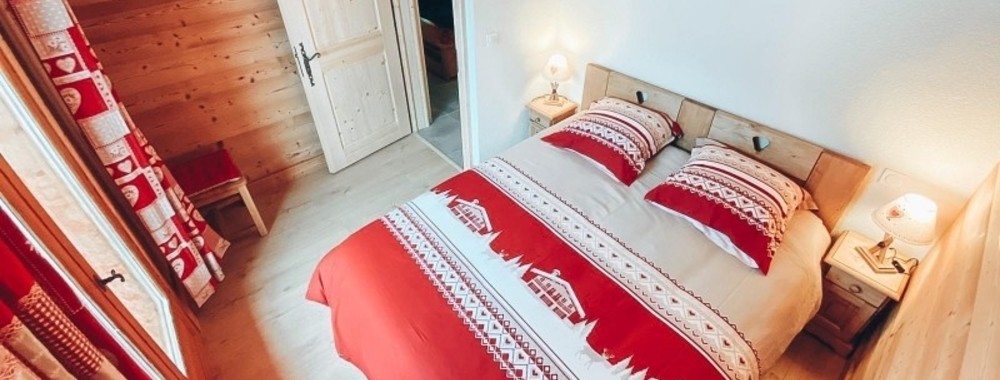 Chalet image