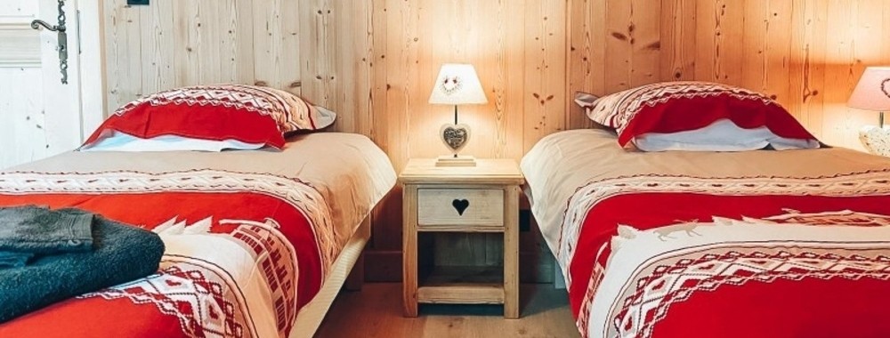 Chalet image
