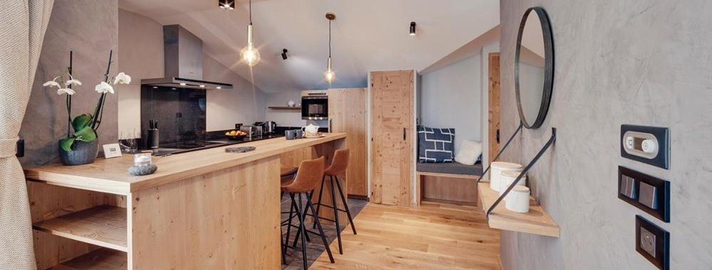 Chalet image