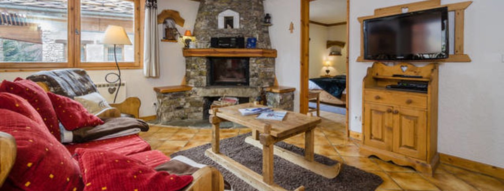 Chalet image