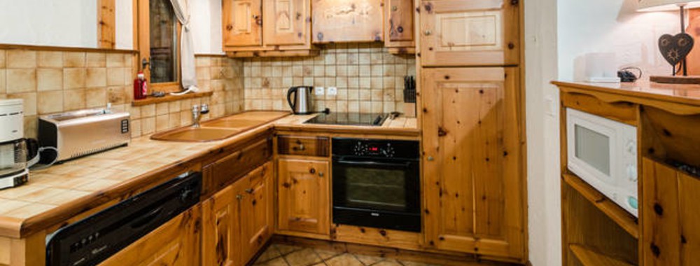 Chalet image