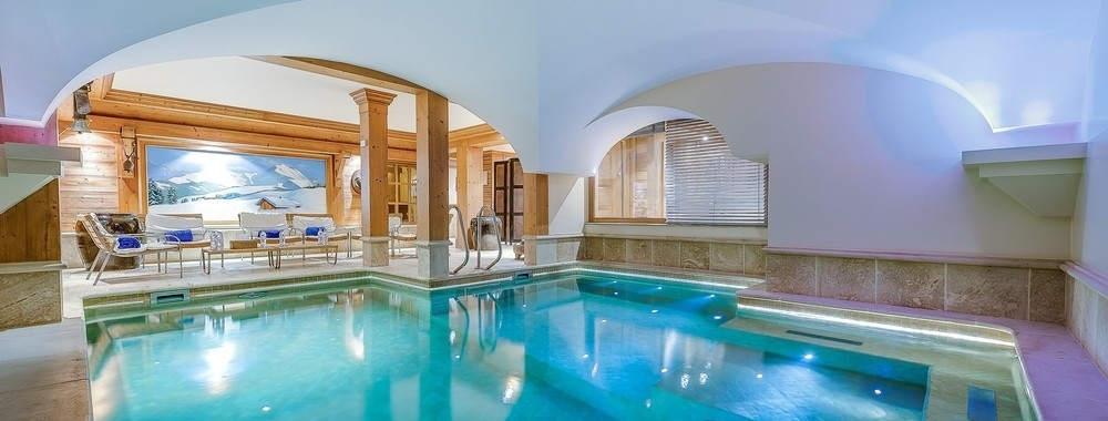 Chalet image