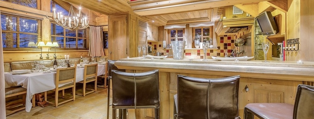 Chalet image